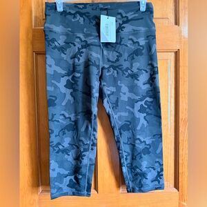 Zyia Forest Camo Luxe Leggings 16-18 BNWT